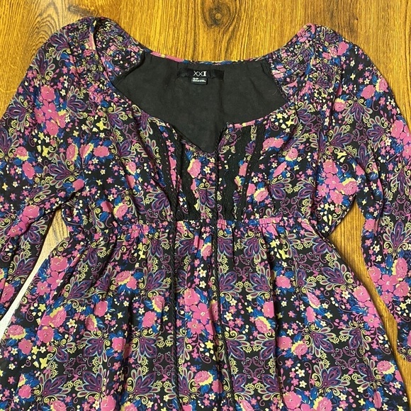 🌷 Floral Flounce Vintage Sheer Sleeve Babydoll Dress 90s Style 🌷 - Picture 3 of 11